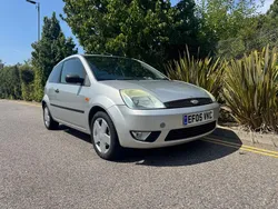 Silver Used 2005 Ford Fiesta Zetec Hatchback | £1,495 (Fair price)