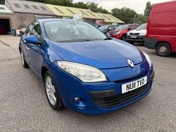 Blue Used 2011 Renault Mégane III Dynamique Hatchback | £1,850 (Super price)