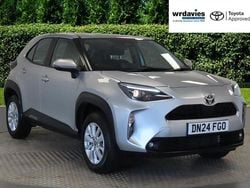 Used 2024 Toyota Yaris Hybrid SUV | £21,695 (Good price)