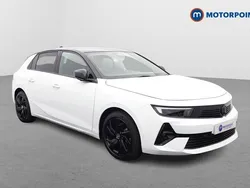 White Used 2024 Vauxhall Astra Hatchback | £21,399 (Good price)