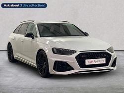 White Used 2023 Audi RS4 Design Estate | £63,183 (Fair price)