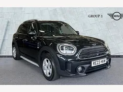 Black Used 2023 Mini Cooper Countryman Comfort SUV | £24,995 (Fair price)