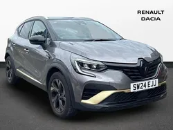 Shadow grey Used 2024 Renault Captur Engineered SUV | £19,000 (Fair price)