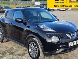 Black Used 2015 Nissan Juke Tekna SUV | £5,980 (Fair price)