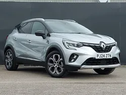 Grey/black Used 2024 Renault Captur Techno SUV | £17,998 (Fair price)