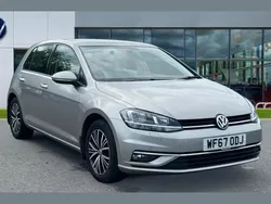 Tungsten silver metallic Used 2017 VW Golf VII SE Hatchback | £12,439 (Fair price)