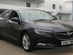 Blue Used 2017 Vauxhall Insignia Elite Hatchback | £6,995 (Fair price)