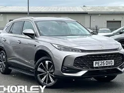 New 2024 MG HS Trophy SUV | £30,200