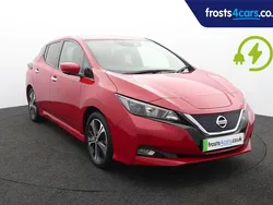 Red Used 2021 Nissan Leaf N-Connecta Hatchback | £9,795 (Fair price)
