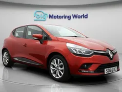 Red Used 2018 Renault Clio IV Dynamique Hatchback | £8,700 (Fair price)
