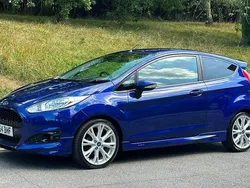 Deep impact blue Used 2014 Ford Fiesta Zetec Hatchback | £5,295 (Fair price)