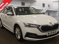 White Used 2021 Skoda Octavia SE Technology Estate | £15,600 (Expensive)