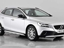 Silver Used 2019 Volvo V40 CC Estate | £12,150 (Fair price)