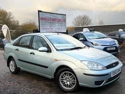 Green Used 2004 Ford Focus Sedan | £1,790 (Fair price)