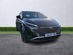 Black Used 2025 Nissan Qashqai N-Connecta SUV | £21,968 (A bit pricey)