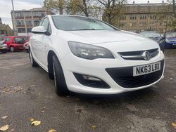 White Used 2013 Vauxhall Astra Hatchback | £1,495 (Good price)