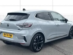 Grey Used 2024 Renault Clio V Techno Hatchback | £18,421 (Fair price)