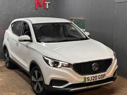 White Used 2020 MG ZS Excite Sedan | £9,490 (Fair price)