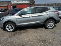 Silver Used 2014 Nissan Qashqai Acenta Premium SUV | £5,495 (Fair price)