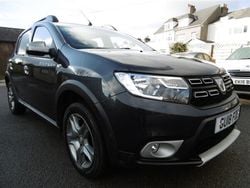Grey Used 2018 Dacia Sandero Lauréate Hatchback | £10,250 (Expensive)