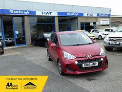 Red Used 2018 Hyundai i10 Premium SE Hatchback | £8,495 (Fair price)