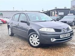 Grey Used 2009 Renault Mégane Dynamique Sedan | £1,390 (Fair price)