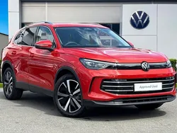 Red Used 2025 VW Tiguan Elegance SUV | £32,490 (Fair price)