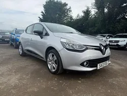 Silver Used 2013 Renault Clio IV Dynamique Hatchback | £4,995 (Fair price)