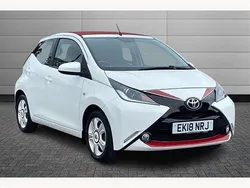 White flash Used 2018 Toyota Aygo Hatchback | £8,450 (Fair price)