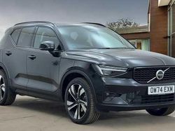 Used 2025 Volvo XC40 Ultra SUV | £36,495 (Expensive)