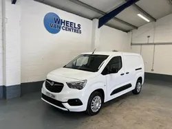 White Used 2022 Vauxhall Combo Sportive MPV | £9,790 (Good price)