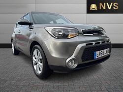 Silver Used 2015 Kia Soul 2 SUV | £4,995 (Good price)