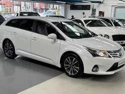 White Used 2014 Toyota Avensis Estate | £6,995 (Fair price)