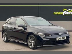 Black Used 2022 VW Golf VIII R-line Hatchback | £16,700 (Fair price)