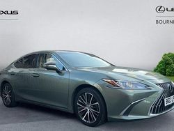 Used 2021 Lexus ES300H Sedan | £32,474 (A bit pricey)