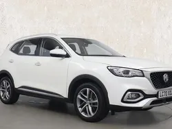 White Used 2021 MG HS Excite SUV | £11,991 (Fair price)