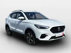 White Used 2022 MG ZS Excite Sedan | £12,700 (Fair price)