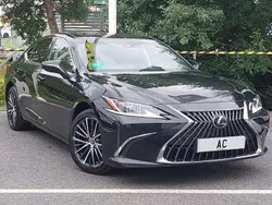 Black Used 2022 Lexus ES300H Sedan | £28,498 (Fair price)