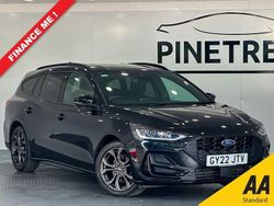 Black Used 2022 Ford Focus ST-Line Estate | £14,999 (Fair price)