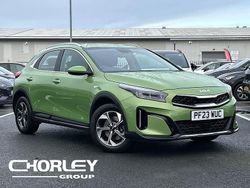 Green Used 2023 Kia XCeed SUV | £16,646 (Good price)