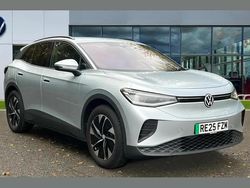 Scale silver metallic Used 2025 VW ID.4 Pro SUV | £29,000 (Fair price)