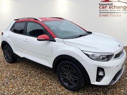White Used 2020 Kia Stonic SUV | £7,995 (Fair price)
