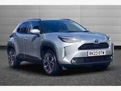 Silver Used 2023 Toyota Yaris Cross SUV | £23,750 (A bit pricey)