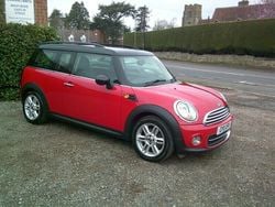 Red Used 2011 Mini Cooper Clubman Estate | £7,695 (Expensive)