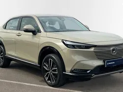 Solid sand khaki Used 2023 Honda HR-V Advance SUV | £24,228 (Fair price)