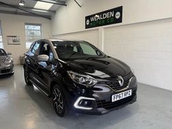 Black/silver Used 2017 Renault Captur Dynamique SUV | £6,595 (Fair price)