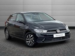 Black Used 2025 VW Polo Life Hatchback | £18,899 (Fair price)