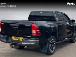 Used 2020 Toyota HiLux Pickup | £21,990 (Fair price)