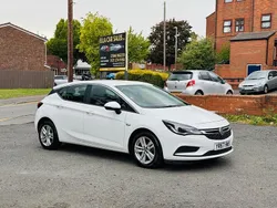 White Used 2017 Vauxhall Astra Design Edition Hatchback | £3,999 (Super price)