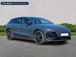 Blue Used 2025 Audi e-tron Performance SUV | £64,477